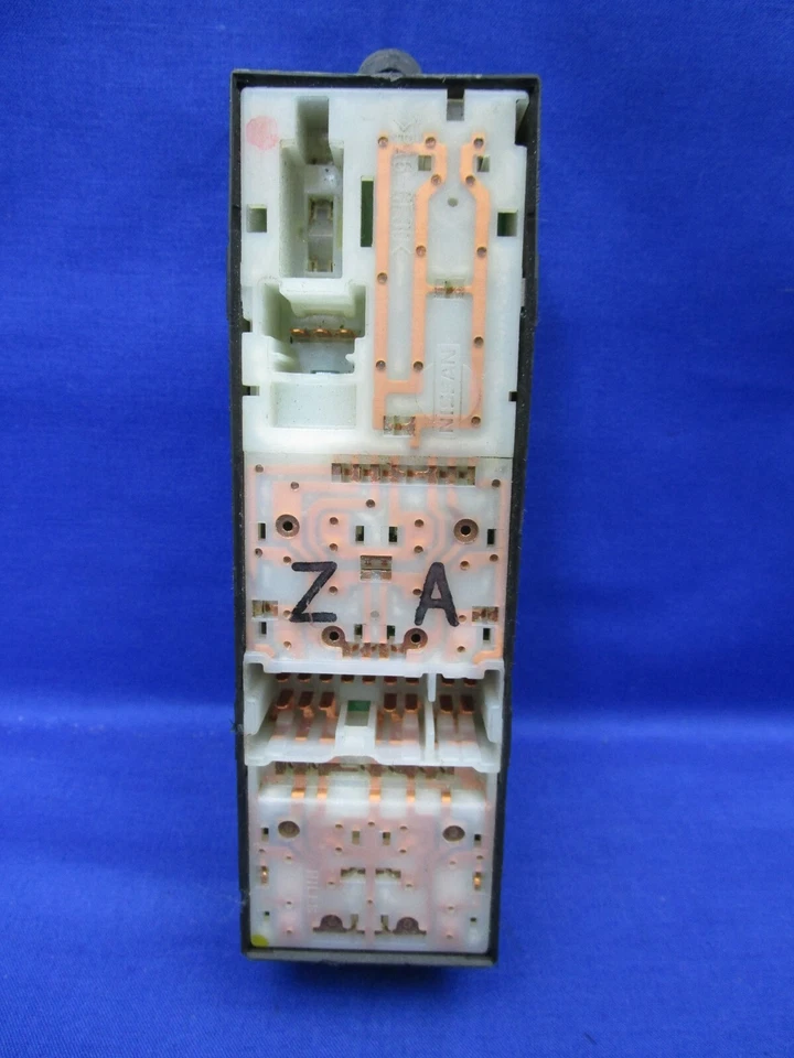 2007 Nissan Maxima SL Driver Window Control Switch PN 25401-ZK30A Foto 4 de 4