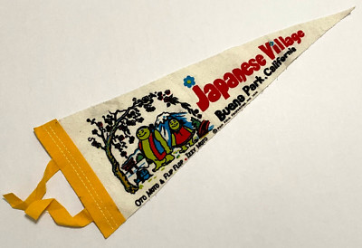 Petit Fanion Ancien ZIVILA NAKLO - Slovénie - Wimpel Vintage