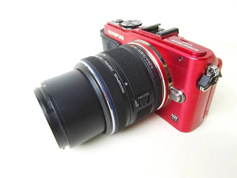 Olympus Pen Lite E-PL6 16,0 MP rojo 16,1 MP 14-42 mm f3,5-5,6 bueno de Japón Foto 3 de 4