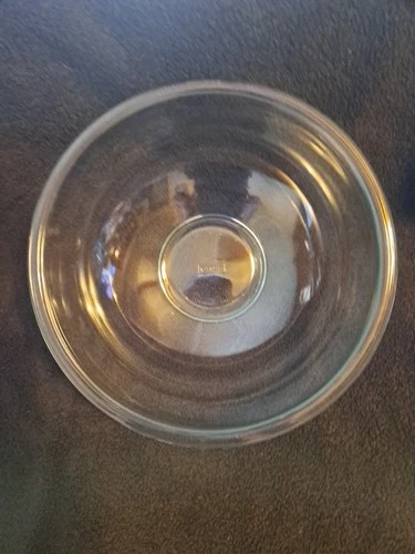 Vintage PYREX 4 Quart Glass Mixing Bowl model #326 USA