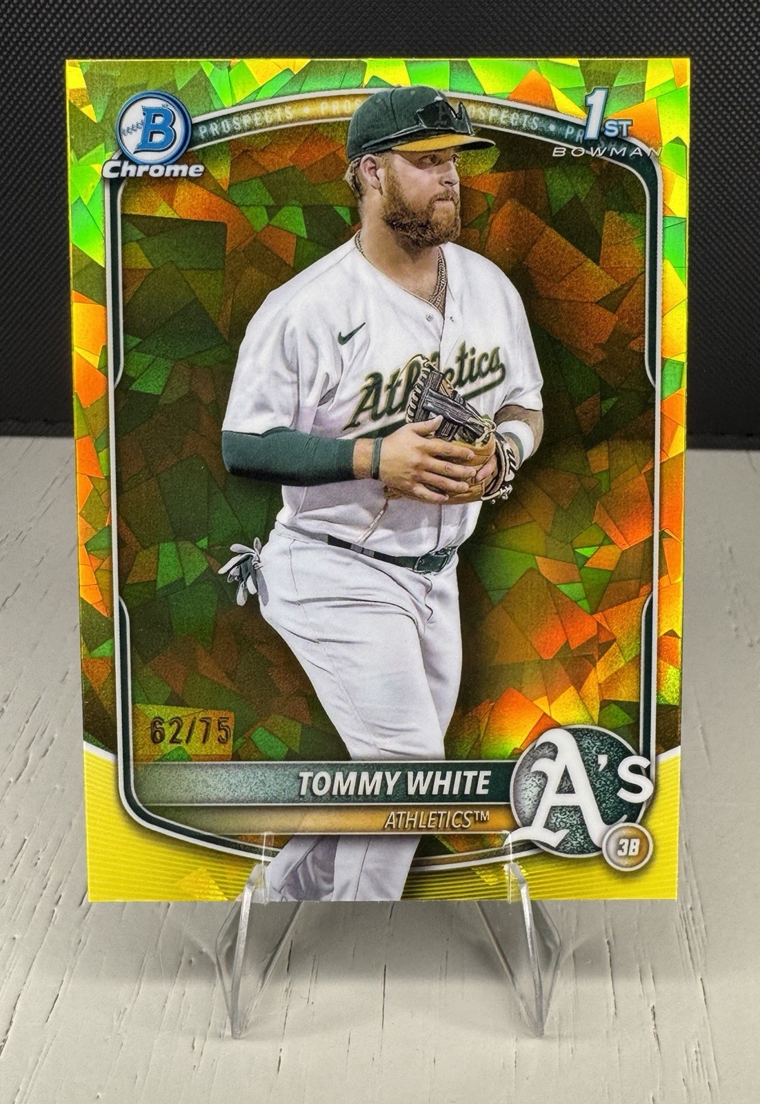 TOMMY WHITE 2025 BOWMAN CHROME 1ST SAPPHIRE YELLOW ATHLETICS /75