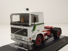Volvo F12 Zugmaschine 1983 weiß grün Modellauto 1:43 ixo models