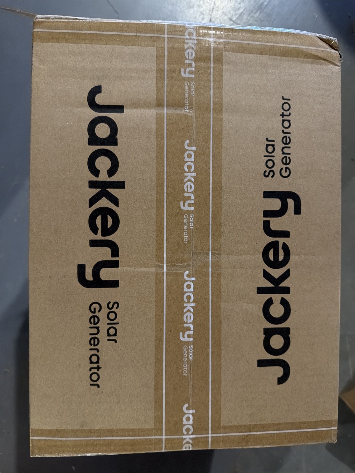 Jackery Explorer 1000 v2 Solar Generator 1500W Portable Power Station NEW