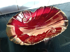 Carlton Ware 'Rouge Royale' scalloped footed bowl with gold trim.