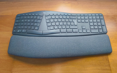Logitech Ergo K860 QWERTZ Tastatur
