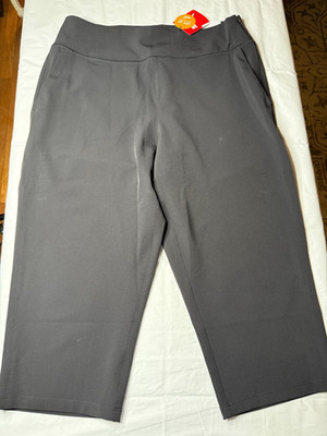 NWT WOMEN'S PUMA CAPRI PANTS - SIZE: LARGE - BLACK