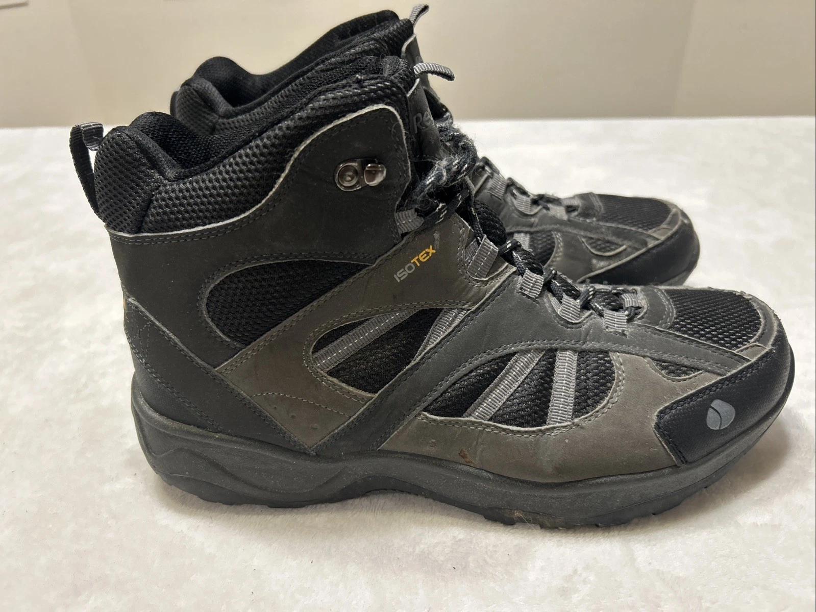 Regatta Men’s Boots Size 12 US UK 11 Gray Hiking Outdoor Ankle Lace Up Isotex