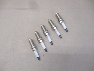 Peugeot 206 307 Citroen C3 C4 1.6 16V Zündkerze Zündkerzen 8er-SET NEU original