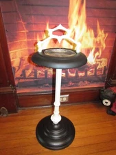 VTG METAL FLOOR SMOKING CIGAR CIGARETTE STAND METAL WITH CLEAR GLASS ASHTRAY 26"