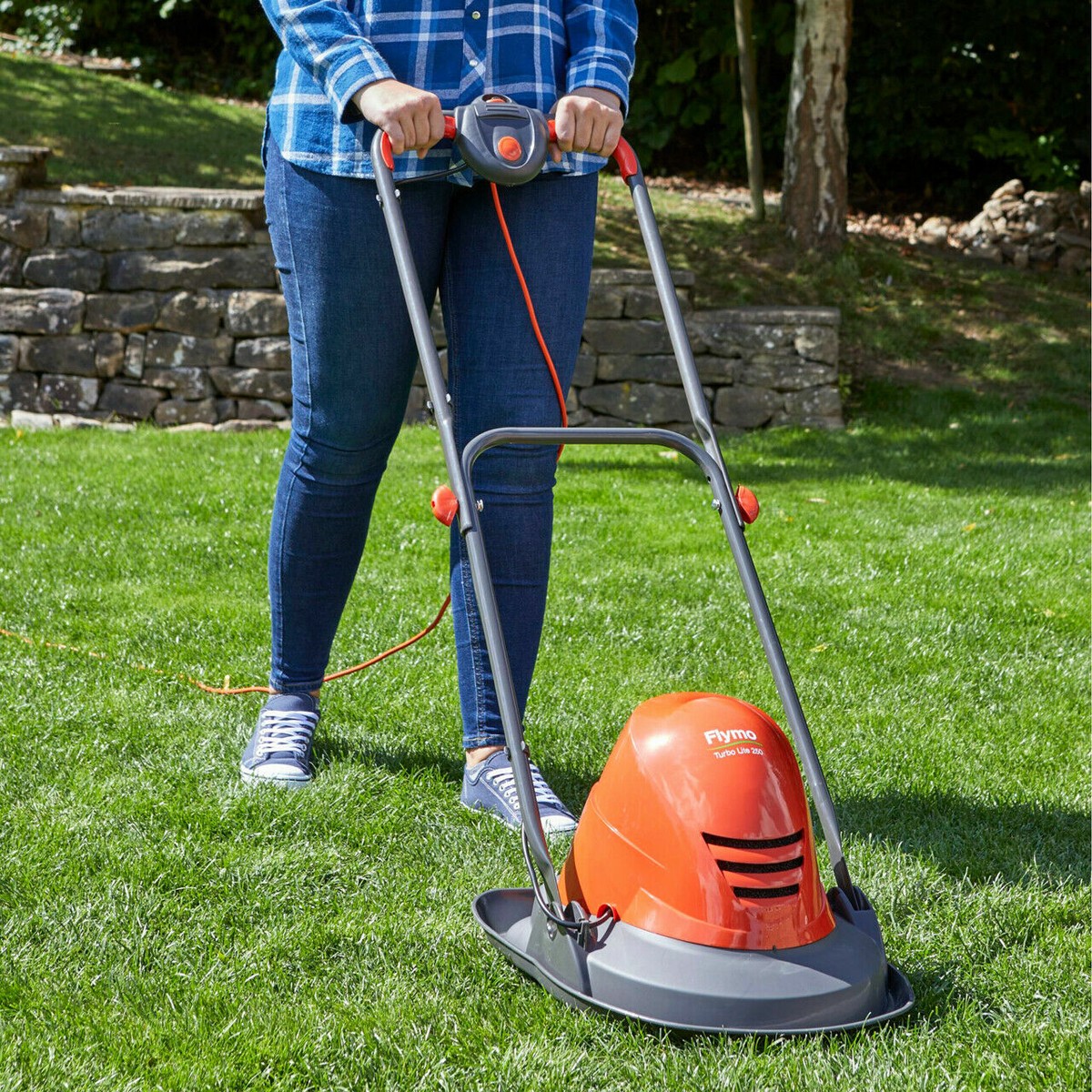 Electric Lawnmower Flymo Turbo 400 Hover Lawnmower Flymo Turbo