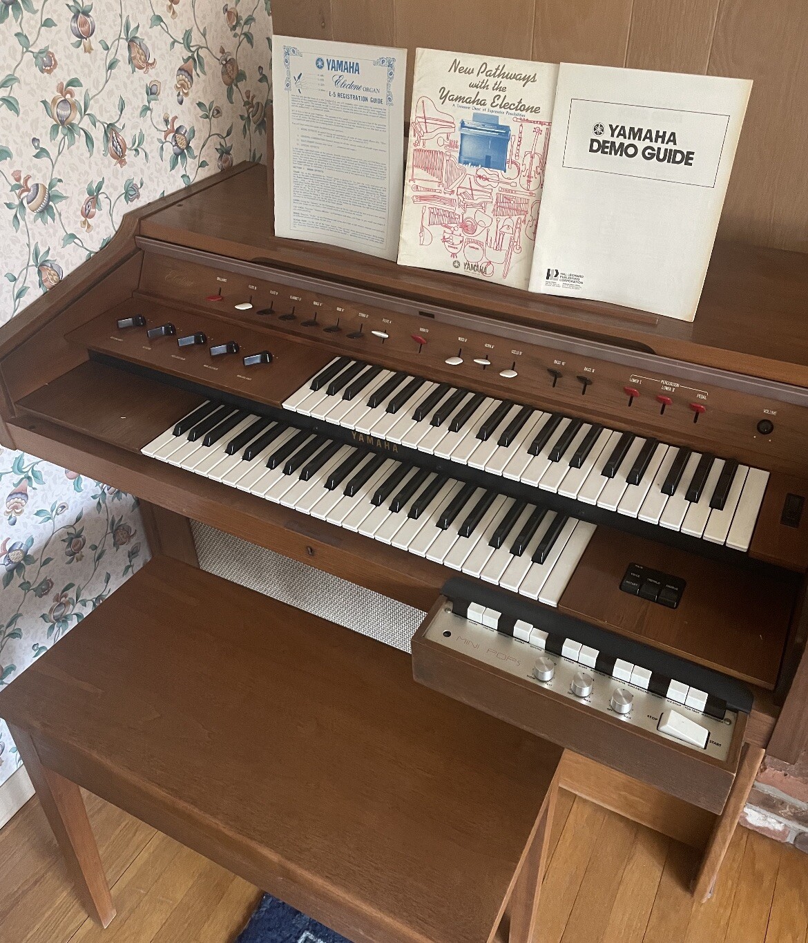 Yamaha 1960s Electone Organ with Bench Model B-7D. Fully Functional | eBay