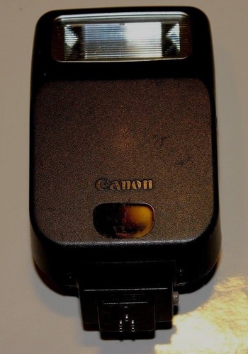 Canon Speedlite 200E flash attacco a slitta per reflex o reflex digitale Canon (CF0002) - Foto 2 di 4