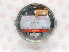 HONEYWELL C637B-1028 / C637B1028 (NEW IN BOX)