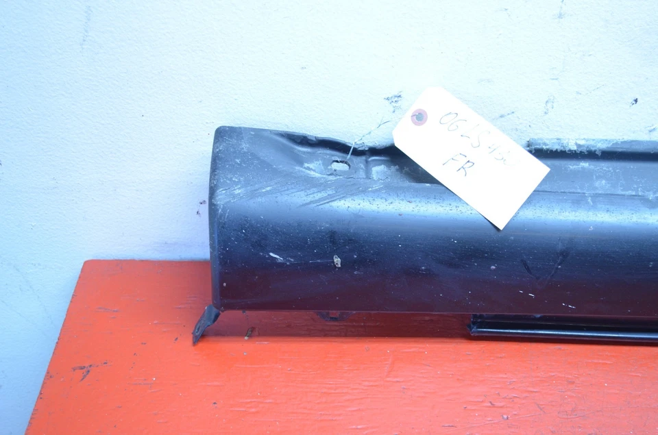 04-06 LEXUS LS430 DELANTERO DERECHO PASAJERO BASCULANTE PANEL MOLDEADO NEGRO OEM Foto 2 de 4