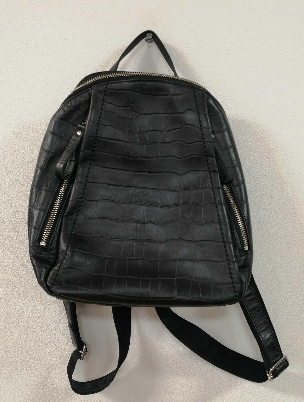 Crocodile Pattern Backpack Olitata Model Black Ol… - image 1