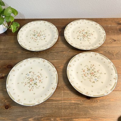 Vintage American Royalty Spring Gardens Porcelain Dinner Plates Set Of 4