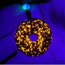 Natural Yooperlite Crystal Donut Pendant UV Glowing Stone Women Men Necklace
