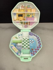 Vintage 1990 Polly Pocket Polly's School Playset Bluebird Toys