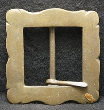 WL11106 GREAT VINTAGE 1970s CLASSIC TONGUE TYPE SOLID BRASS UNISEX BELT BUCKLE