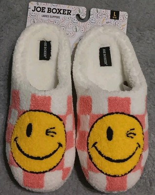 Joe Boxer Winking Smiley Face Plush Pink Slippers. Sherpa Faux Fur Slippers.