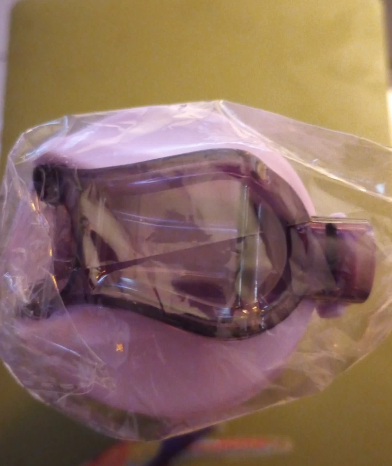 Botella de agua potable Stitch Foto 2 de 3