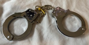 New 1994 Imperial Brand Chain-Link Set Of Handcuffs With Key