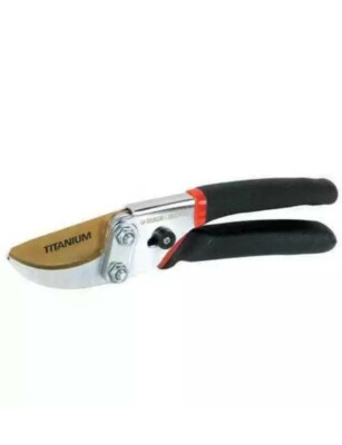 BLACK & DECKER Bypass Pruner w/ Titanium Coating, Black/Silver