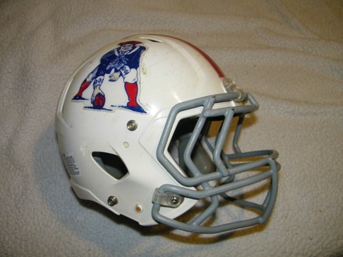 NEW ENGLAND BOSTON PATRIOTS THROWBACK RIDDELL FULL SIZE USED FOOTBALL HELMET 