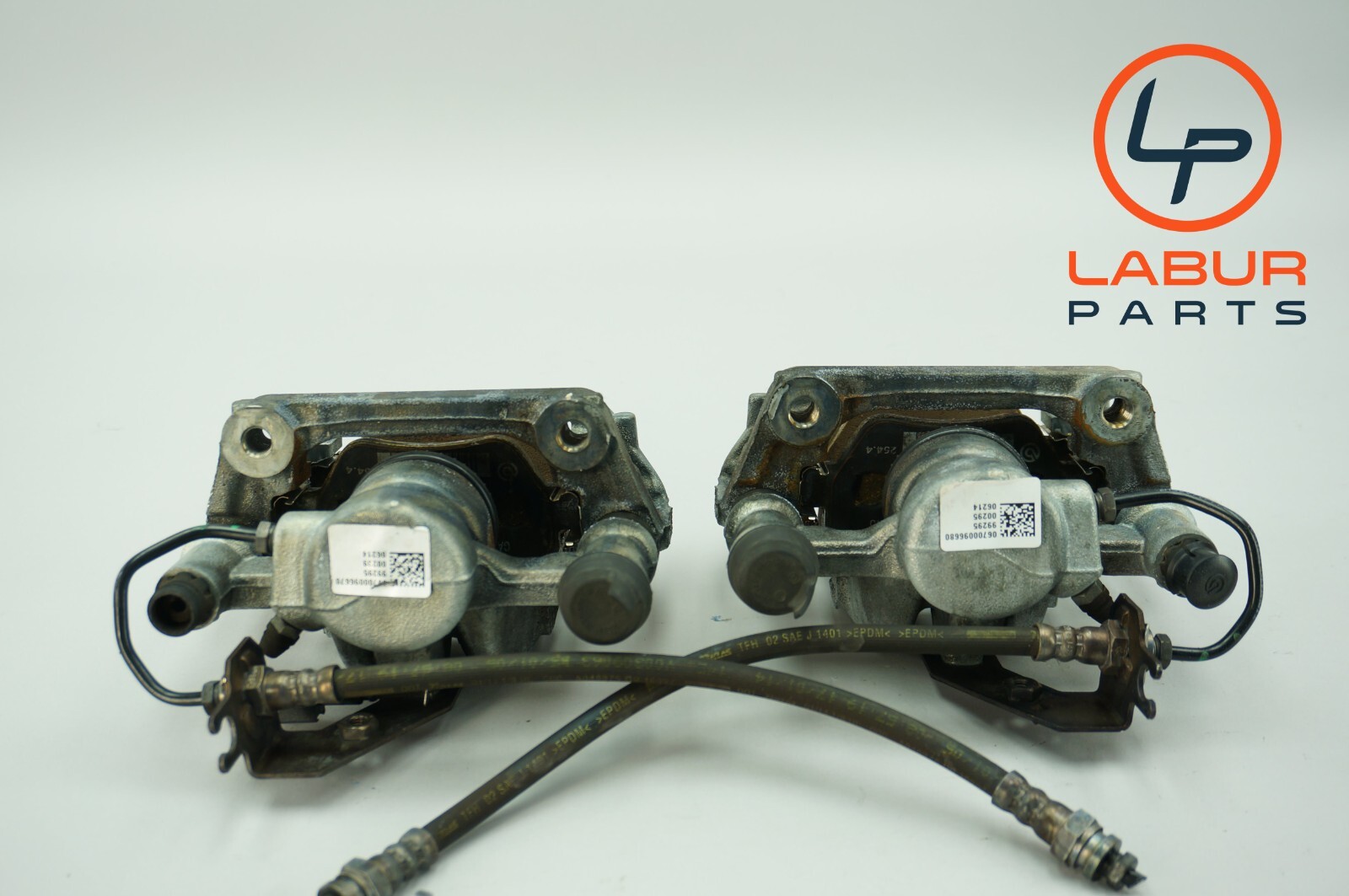 M157 Maserati Ghibli 14-17 Rear Right & Left Brake Calipers Caliper Z5674