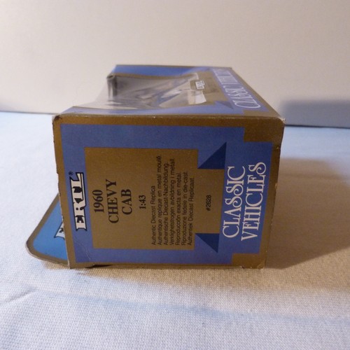 ERTL/ Classic vehicles/1960 Chevy Car/ MIB - Imagen 5 de 5