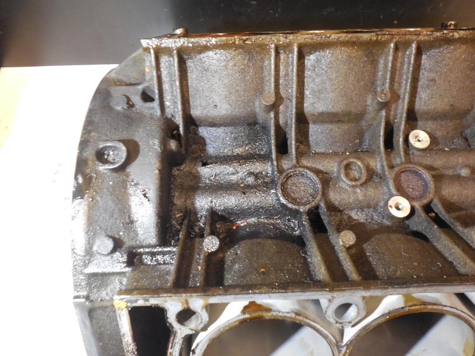 Bloque motor Mercedes Benz SL500 R230 2003-06 R1130108205 Foto 4 de 4