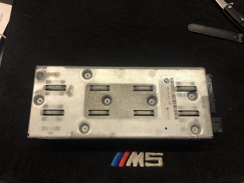 Amplificador sistema HI-FI BMW E60 M5 superior 65126974723 - Imagen 4 de 4