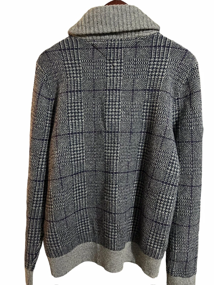 Tommy Hilfiger Sweater Mens Medium Blue/Gray Wool Blend Houndstooth Shawl Collar - Image 3 of 4