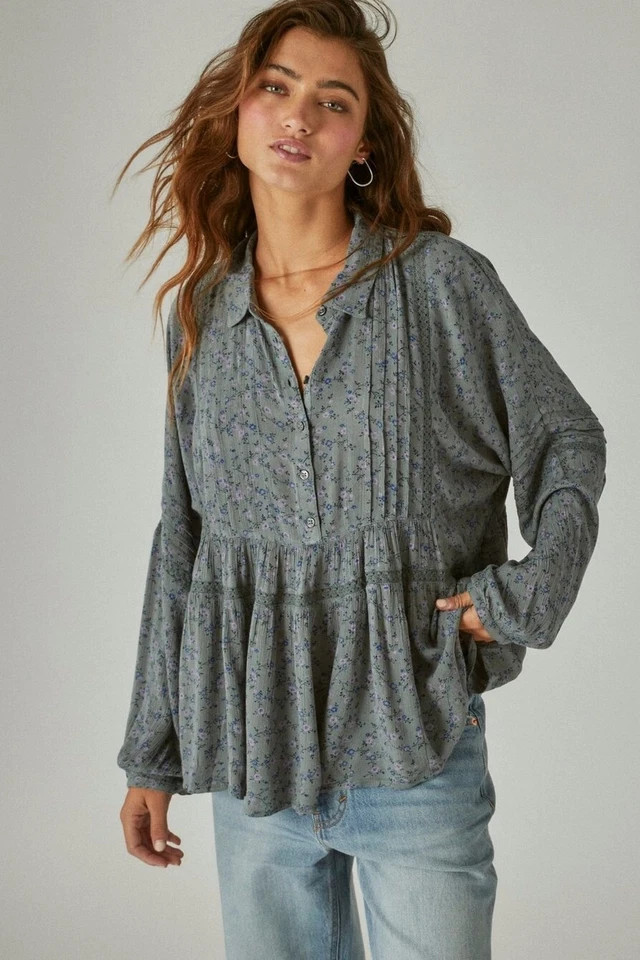 Blusa gris con ribete de encaje fluido boho estampado floral marca Lucky nueva con etiquetas - talla XL
