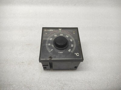 JUMO LAN TROW 96/IA ES TEMPERATURREGLER 220V 0-400'C PT100