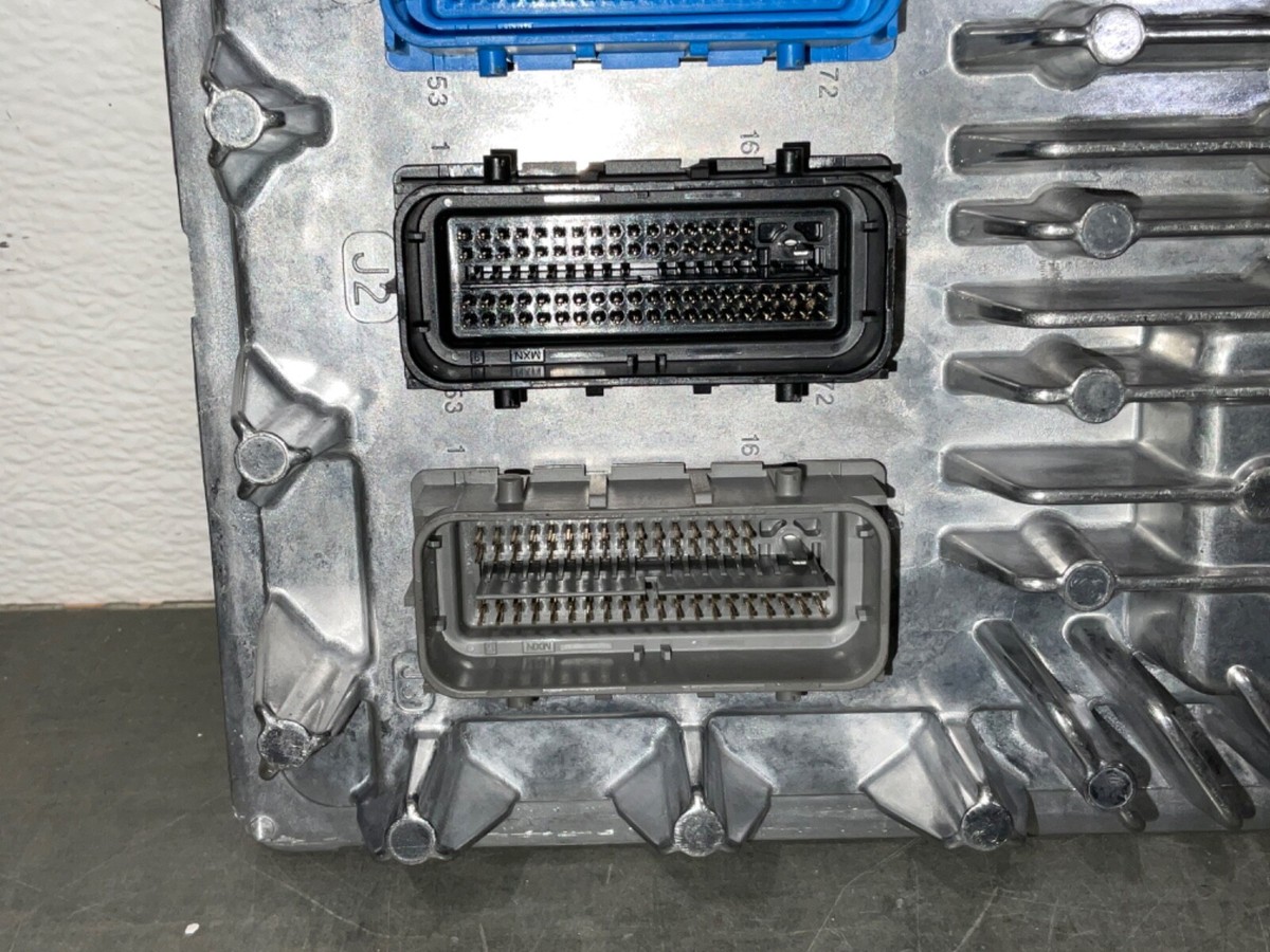 mo様へ Chevrolet GM Gen V LT 6.2L 12702630 Set of Two Cylinder