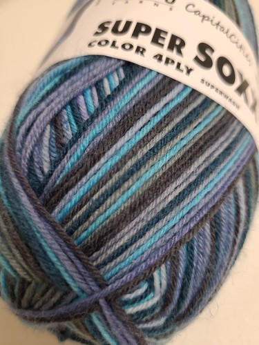 LANG SUPER SOXX COLOR Fingering weight sock yarn - Picture 5 of 26