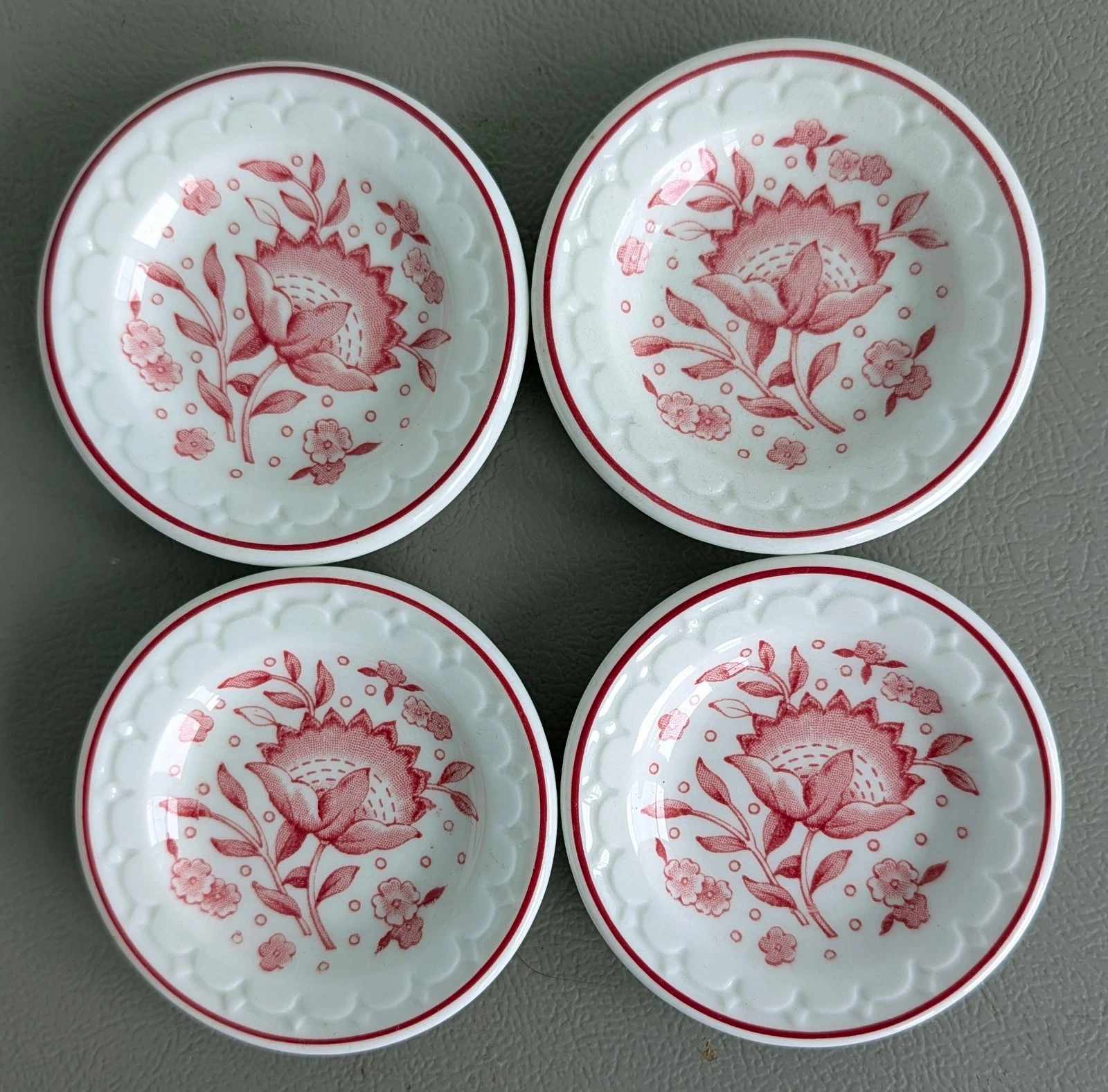 Set 4 Vtg. 1940s Restaurant Ware 3" Butter Pats ROXBURY Pattern, Syracuse China