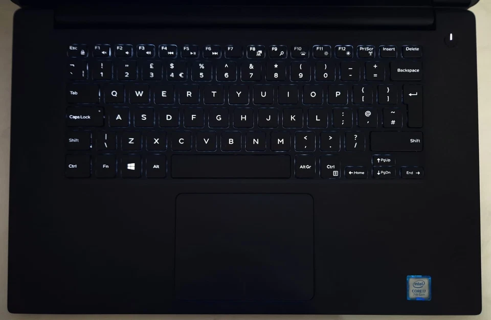 Dell XPS 15 9560 – i7-7700HQ | 32GB RAM | 512GB SSD | GTX 1050 4GB | 16" 4K UHD - Image 3 of 4