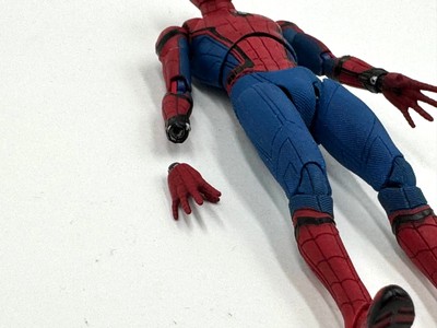 アメコミ MAFEX SPIDER-MAN COMINGVer. 1.5 アメコミ MAFEX SPIDER-MAN HOMECOMINGVer. 1.5 MAFEX Spider