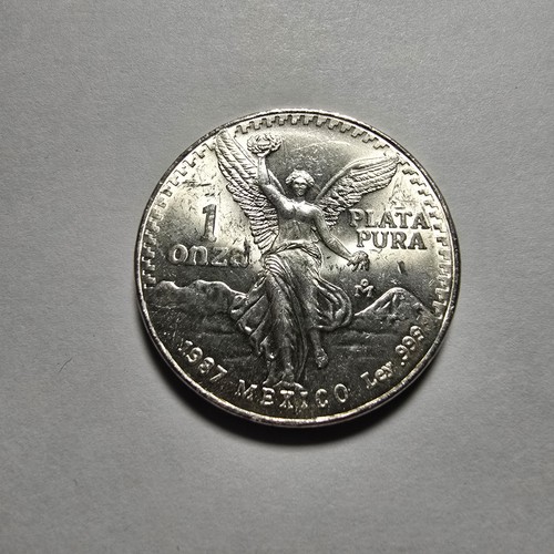 1987 Mexico 1 Onza Libertad .999 Fine Silver – BU/UNC – Natural Toning