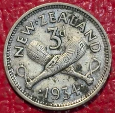 VERY FINE DETAILS 1934 NEW ZEALAND SILVER 3 PENCE-KING GEORGE VI-OCT777