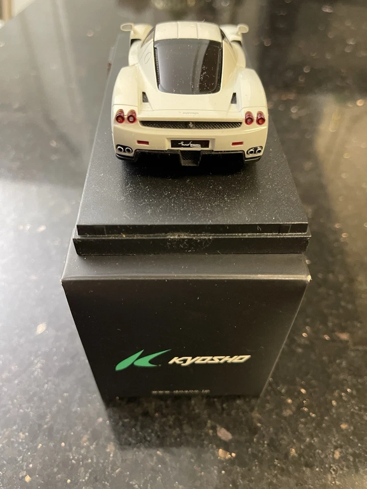 Kyosho 1/43 Enzo 法拉利  — 第 2/4 张图片