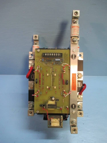 Chromalox Instruments Emerson 4120--38400 Temperature Control 480V 275 / 215 Amp