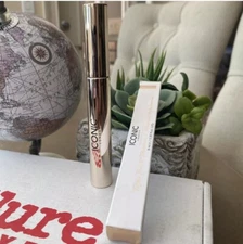 Iconic London: Triple Threat Mascara in Black .30 oz NIB