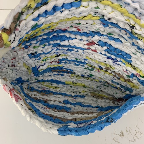 Bolso de mano de ganchillo de colección hecho a mano reciclado reutilizable colorido - Imagen 10 de 12