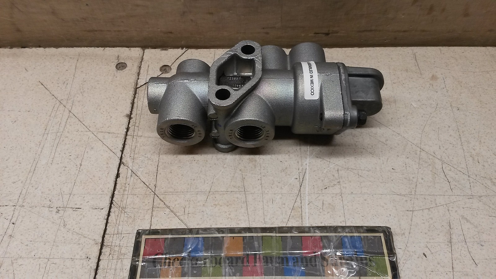 NOS Spartan Air Pressure Relay Valve 2456-MM5-001 109792 065706 065706 ...