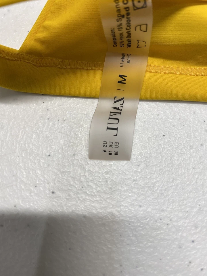 Traje de baño Zaful amarillo para mujer Top mediano K Foto 3 de 4