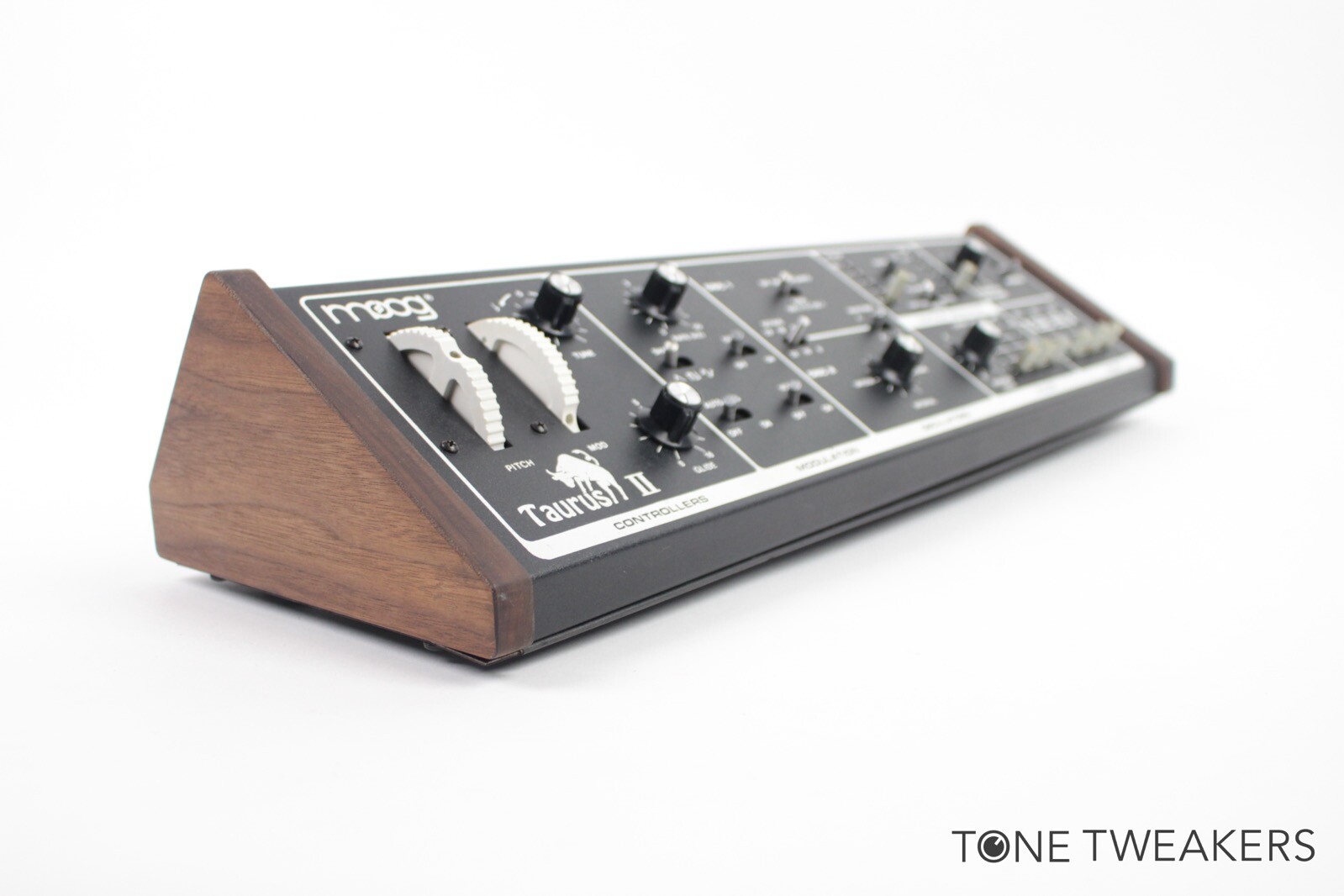 MOOG TAURUS II Vintage Bass Synth Pedals Synthesizer 2 analog Dealer