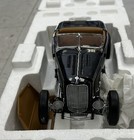 Picture 4 of 11
